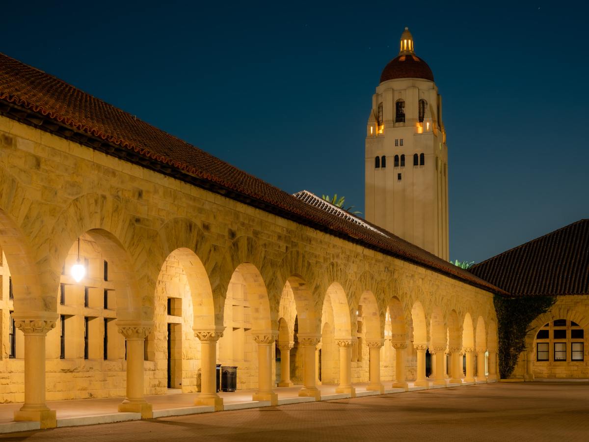 Stanford campus, used on an article about computer architecture.